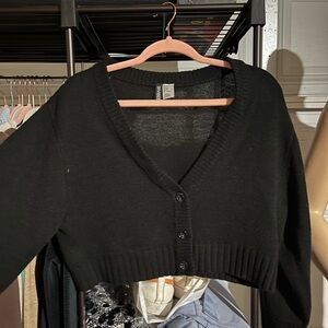 Black cropped cardigan 💘 second hand